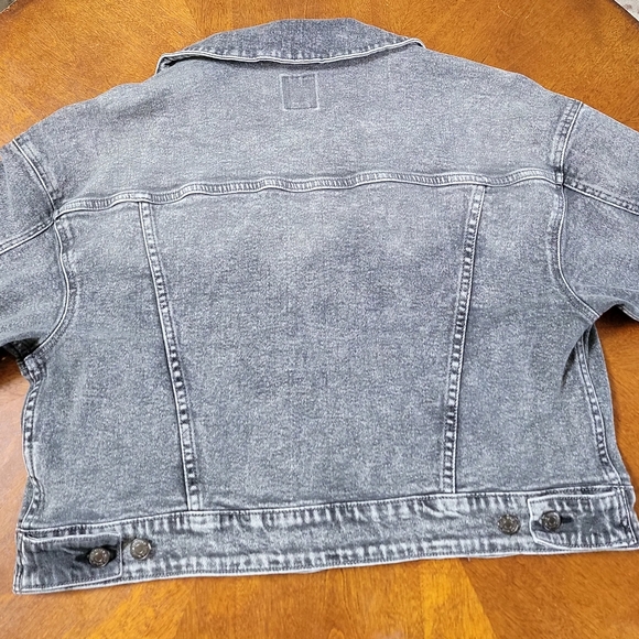 BLACK JEAN/DENIM JACKET BNWOT - Picture 4 of 8